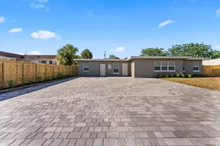 829 Bayberry Dr, West Palm Beach, FL 33403 - Photo 16