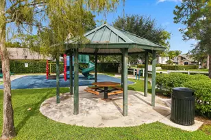 1031 Goldenrod Rd, Wellington, FL 33414 - Photo 30