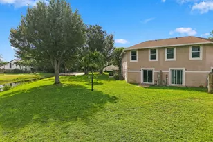 1031 Goldenrod Rd, Wellington, FL 33414 - Photo 2