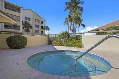 513 Oak Harbour Drive, Juno Beach, FL 33408 - Photo 34