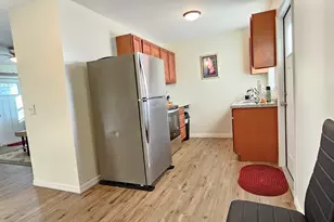 323 Seminole Ct, Pahokee, FL 33476 - Photo 6