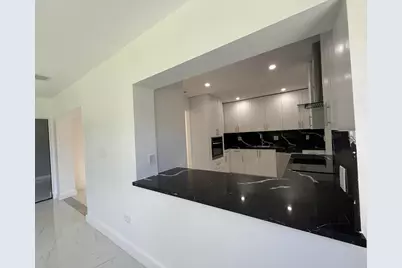 9405 NW 74th, Tamarac, FL 33321 - Photo 16