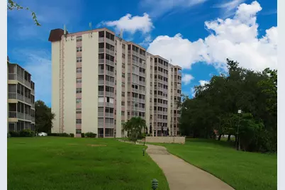 3575 Broken Woods Drive #301, Coral Springs, FL 33065 - Photo 14