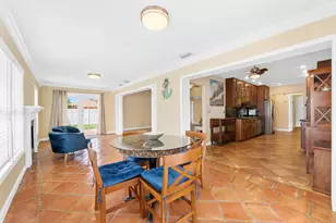 6760 Hollandaire Dr W, Boca Raton, FL 33433 - Photo 8