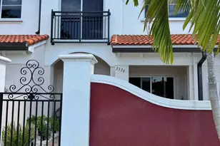 3536 NW 29th Pl, Lauderdale Lakes, FL 33311 - Photo 2