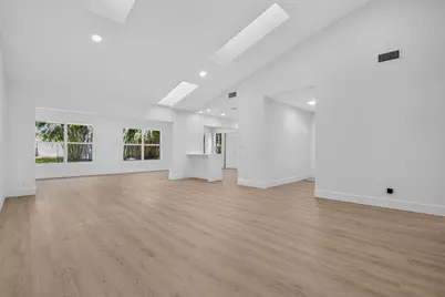 200 SW 29th Avenue, Delray Beach, FL 33445 - Photo 10