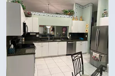 9632 Sills Drive E #204, Boynton Beach, FL 33437 - Photo 2