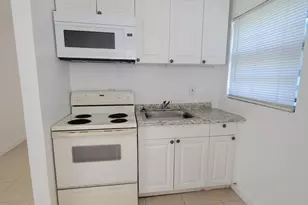1853 NW 5th St, Miami, FL 33125 - Photo 4