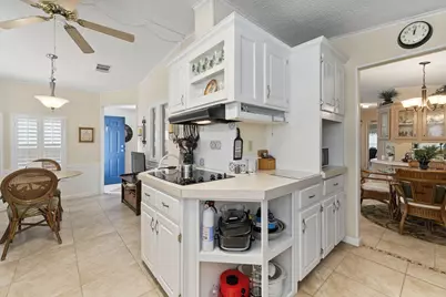 3342 Columbrina Circle, Port Saint Lucie, FL 34952 - Photo 12