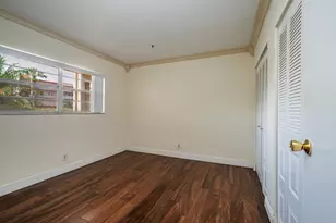 1010 Country Club Dr, Margate, FL 33063 - Photo 4