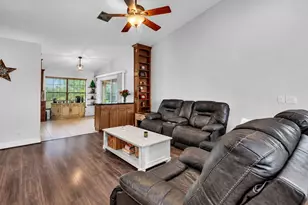 5420 Pine Cir, Coral Springs, FL 33067 - Photo 36
