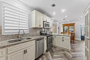 6340 NE 19th Terrace, Fort Lauderdale, FL 33308 - Photo 12