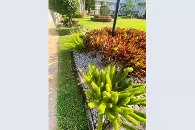 86 Dorset C, Boca Raton, FL 33434 - Photo 2
