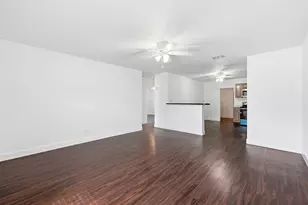 3847 Roan Ct E, West Palm Beach, FL 33403 - Photo 8