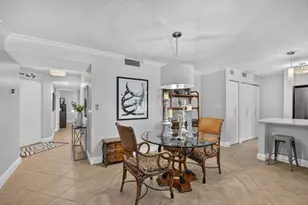 103 Half Moon Cir, Hypoluxo, FL 33462 - Photo 14