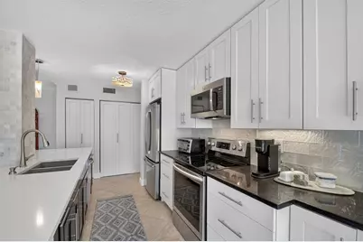 103 Half Moon Circle #C1, Hypoluxo, FL 33462 - Photo 6