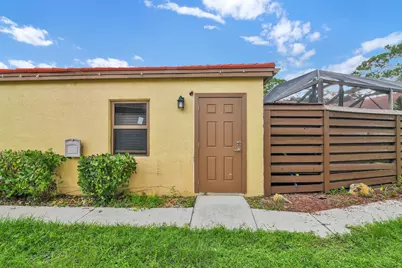 1219 Periwinkle Place, Wellington, FL 33414 - Photo 4