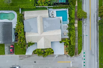 246 Elwa Place, West Palm Beach, FL 33405 - Photo 38