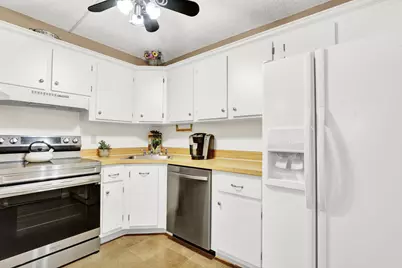 338 Knotty Pine Circle #D-1, Greenacres, FL 33463 - Photo 6