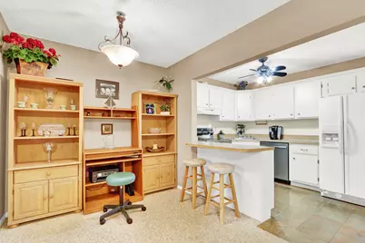 338 Knotty Pine Circle #D-1, Greenacres, FL 33463 - Photo 8