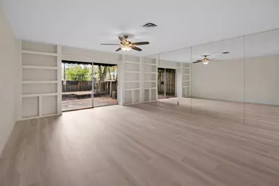 690 SE 23rd Avenue #3, Pompano Beach, FL 33062 - Photo 2