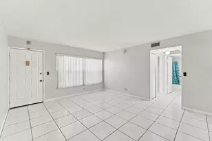 3668 N University Dr, Coral Springs, FL 33065 - Photo 4