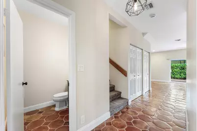 620 NE 9th Avenue #4, Fort Lauderdale, FL 33304 - Photo 14