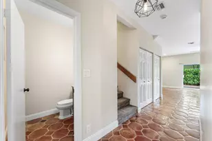 620 NE 9th Ave, Fort Lauderdale, FL 33304 - Photo 14