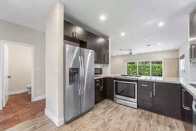 620 NE 9th Avenue #4, Fort Lauderdale, FL 33304 - Photo 4