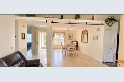 6747 Picante Circle, Fort Pierce, FL 34951 - Photo 4