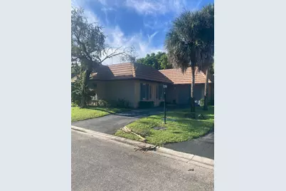 1950 Coquina Way, Coral Springs, FL 33071 - Photo 2