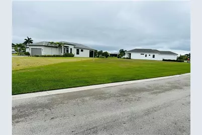156 SE Via Bisento, Port Saint Lucie, FL 34952 - Photo 2