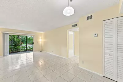 2753 S Oakland Forest Drive #102, Oakland Park, FL 33309 - Photo 10