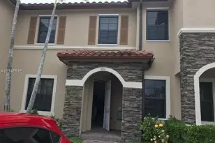 601 SE 32nd Terrace, Homestead, FL 33033 - Photo 1
