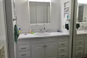 3 SE Jasmine Ln, Port Saint Lucie, FL 34952 - Photo 18
