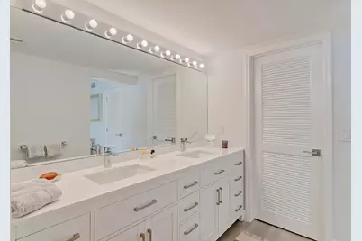 17053 Waterbend Drive, Jupiter, FL 33477 - Photo 20
