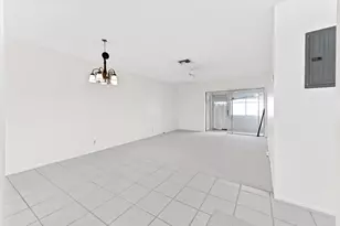 2766 Emory Dr E, West Palm Beach, FL 33415 - Photo 6
