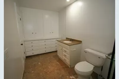 1040 Crystal Lake Drive #1, Deerfield Beach, FL 33064 - Photo 14