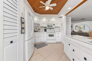 1 Harbourside Dr, Delray Beach, FL 33483 - Photo 10