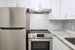 204 Canterbury I, West Palm Beach, FL 33417 - Photo 2