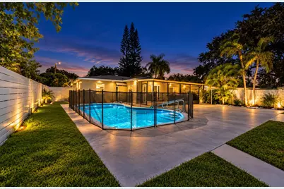1721 N 16th Court, Hollywood, FL 33020 - Photo 24