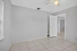 410 NW 52nd Ct, Oakland Park, FL 33309 - Photo 24