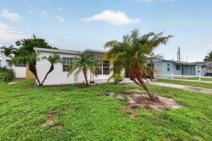 410 NW 52nd Ct, Oakland Park, FL 33309 - Photo 4