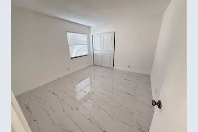 7400 SW 11th Court, North Lauderdale, FL 33068 - Photo 6