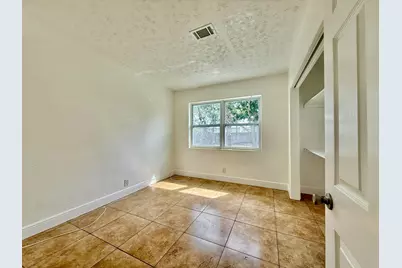 355 NW 8th Avenue, Delray Beach, FL 33444 - Photo 12