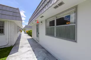 189 Valencia H, Delray Beach, FL 33446 - Photo 18