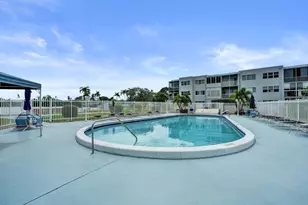 2200 Park Ln, Hollywood, FL 33021 - Photo 22
