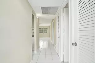 2200 Park Ln, Hollywood, FL 33021 - Photo 12