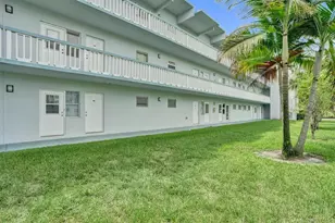 2200 Park Ln, Hollywood, FL 33021 - Photo 24