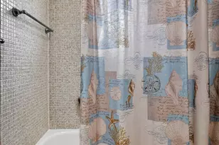 318 Normandy G, Delray Beach, FL 33484 - Photo 14